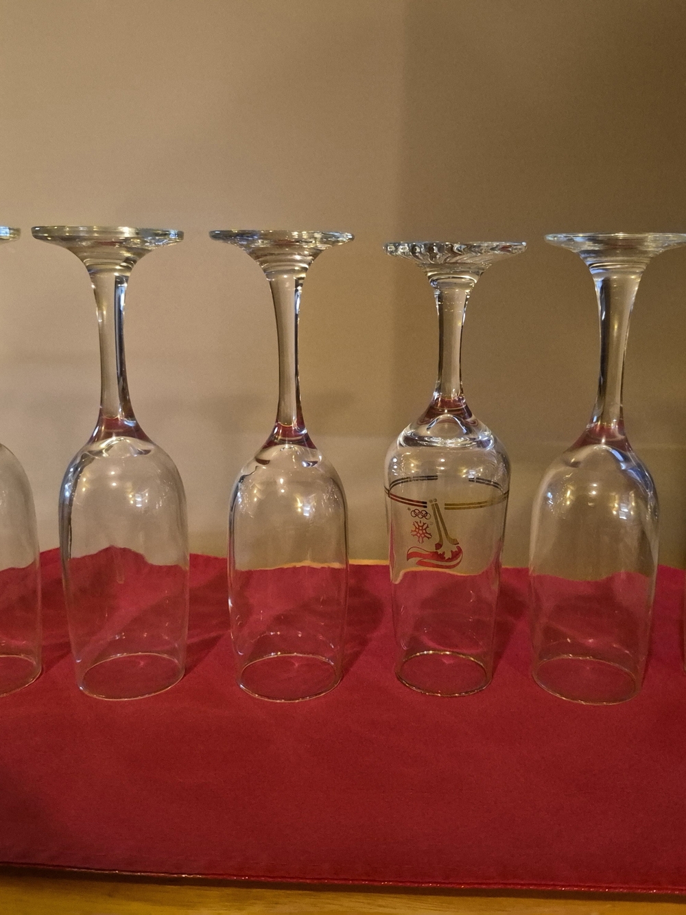 Clear Stemmed Wine Glasses - Set of 6